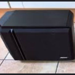 Bose 201 series IV speaker pair. Perfect condition